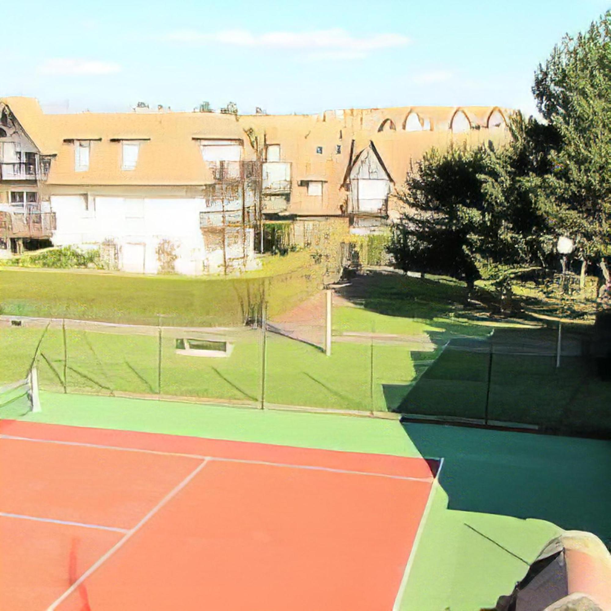 Cadre Exceptionnel: Duplex Classe 4**** Tennis, Piscine, Parking, Linge Inclus, Wifi, Materiel Bebe, Proximite Centre Deauville Kültér fotó