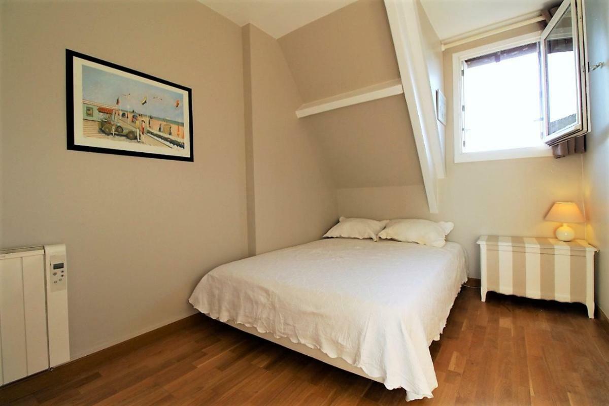 Cadre Exceptionnel: Duplex Classe 4**** Tennis, Piscine, Parking, Linge Inclus, Wifi, Materiel Bebe, Proximite Centre Deauville Kültér fotó